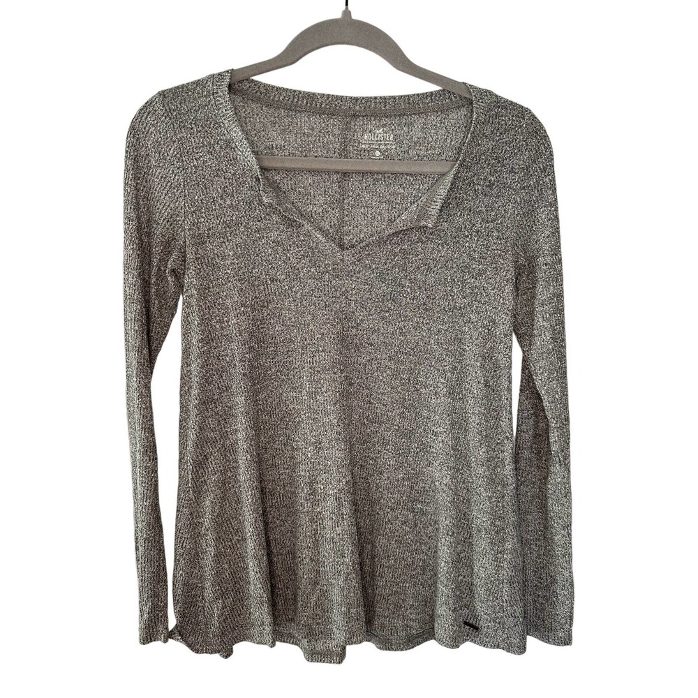 Hollister Co. Women's Size XS Gray and White Heathered Long Sleeve Shirt